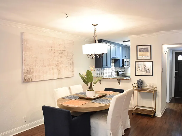 1045 Shook Ave #126F — Photo 4