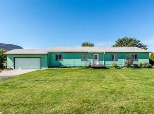 38004 N 52nd Pr NW, Benton City, WA 99320
