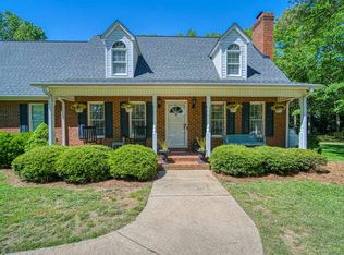 113 Wild Cherry Ln, Boiling Springs, SC 29316