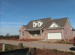 824 Denzil Ave, Bowling Green, KY 42103