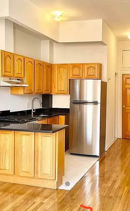 1st image of 1699 Lex Ave #4B
