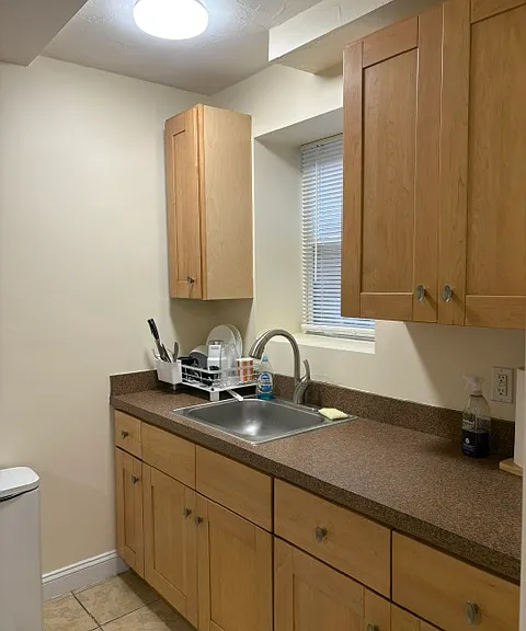 881 Huntington Ave. — Photo 18