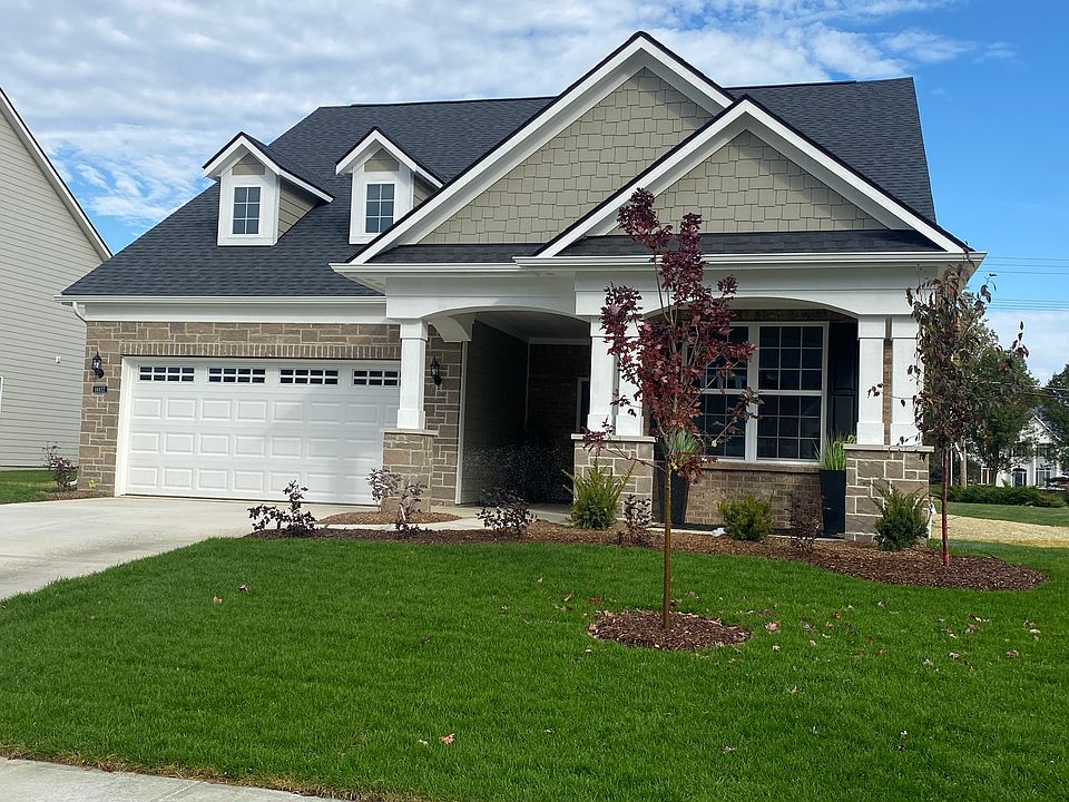 1st image of 14832 Tiago Ln