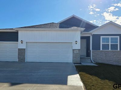 18455 Rose Lane Rd, Omaha, NE, 68136
