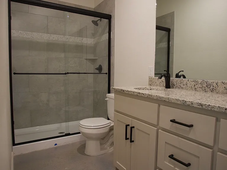 4119 Long Creek Ln #B — Photo 36