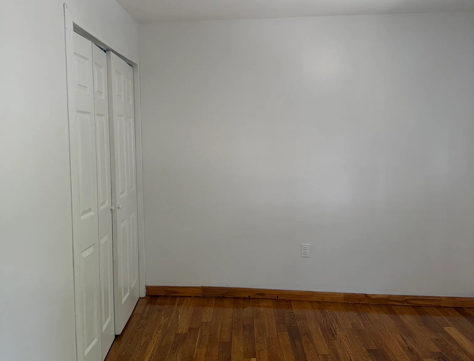 2 bed, 1200 sqft, $2,699 — Photo 3