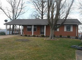 10967 Ambush Dr, Saint Louis, MO 63123