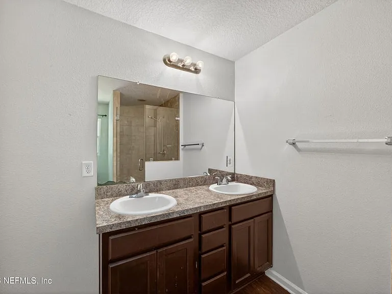 3029 Bessent Rd — Photo 10