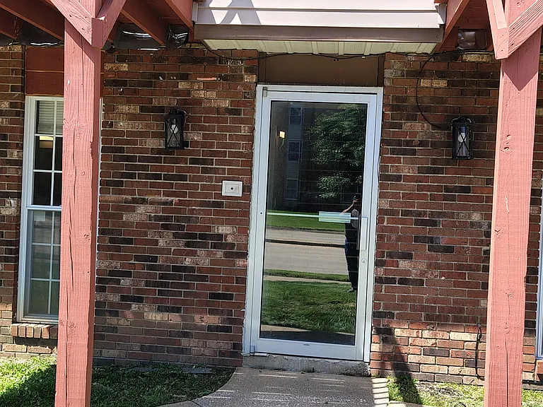 710 W Mill St #1 — Photo 7
