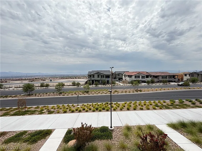 1741 N Desert Foothills Dr — Photo 39