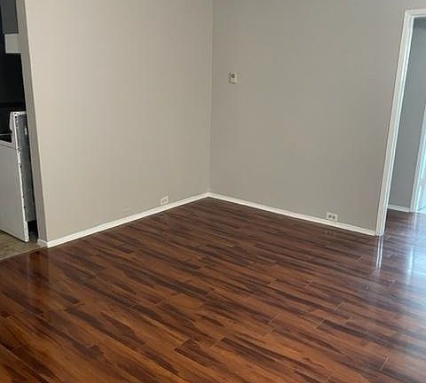 4th image of 612 N Wilcox Ave APT 12