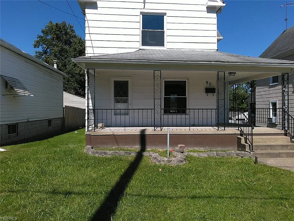 95 Elm St photo 1