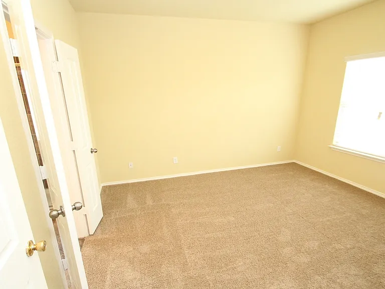 9859 Marbach Rd — Photo 6