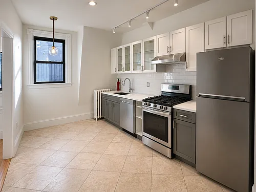 54 Harvard St #3 Photo 1