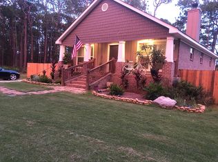 511 Fort Tombecbe Pl, Dauphin Island, AL 36528
