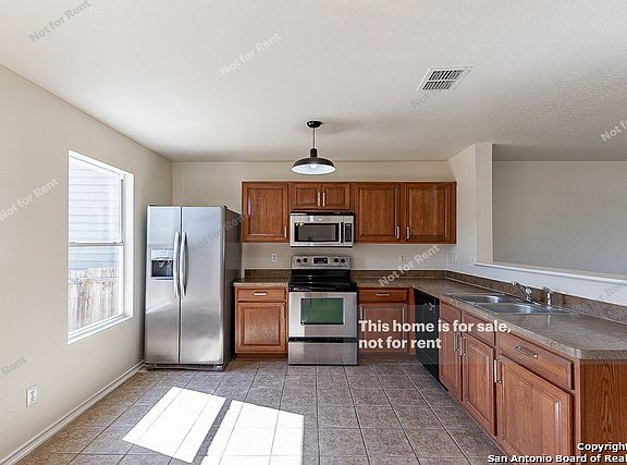 2nd image of 505 GATEWOOD BRIAR