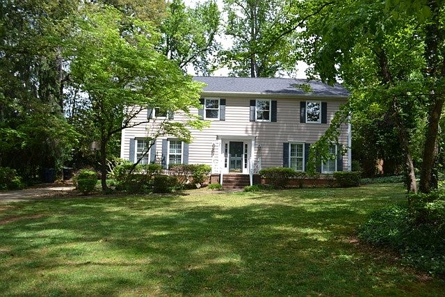 1st image of 2068 Poinsett Dr