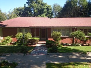 25 Slocum Rd, Jamaica Plain, MA 02130