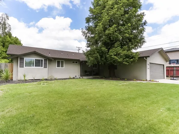 1975 W Santa Rosa Way, Stockton, CA 95209
