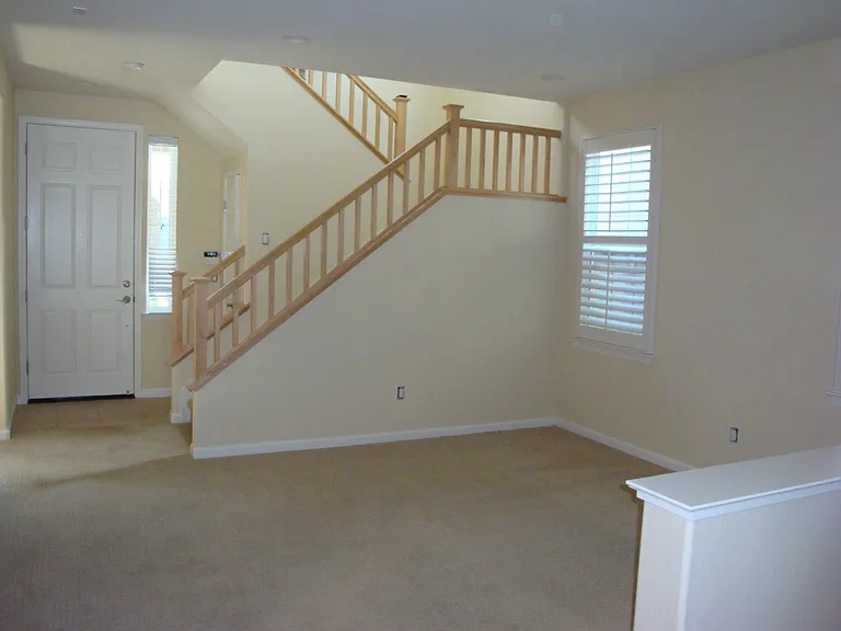 613 S 22nd St — Photo 3