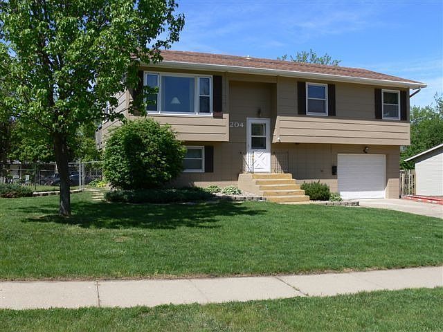 For Sale: 204 Northern, Yankton, SD 57078