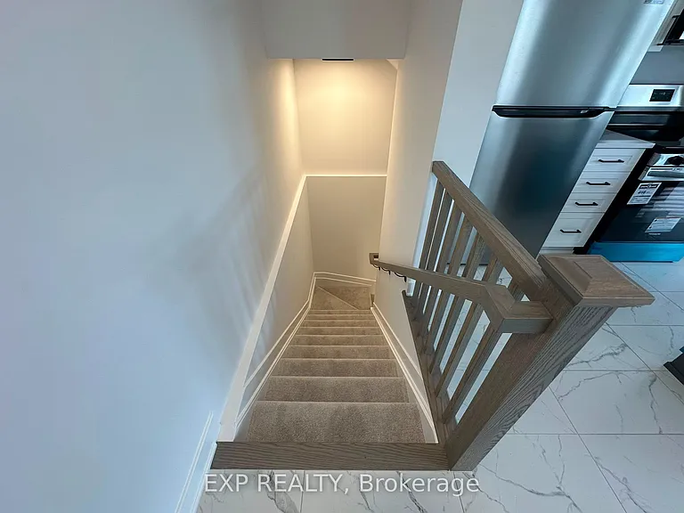 1055 Cedar Creek Dr #J — Photo 9