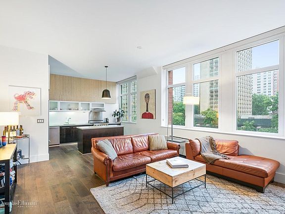 2nd image of 25 W Houston St APT 2E