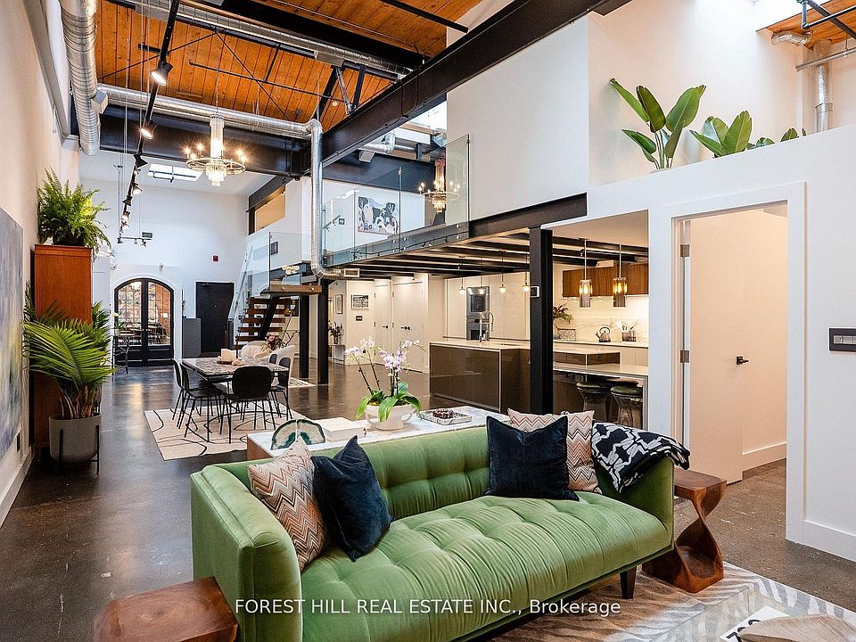1st image of 326 Carlaw Ave #123