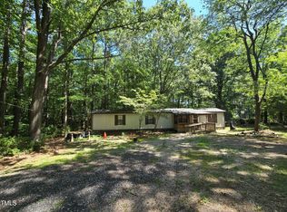 1337 Carroll Heights Rd, Zebulon, NC 27597