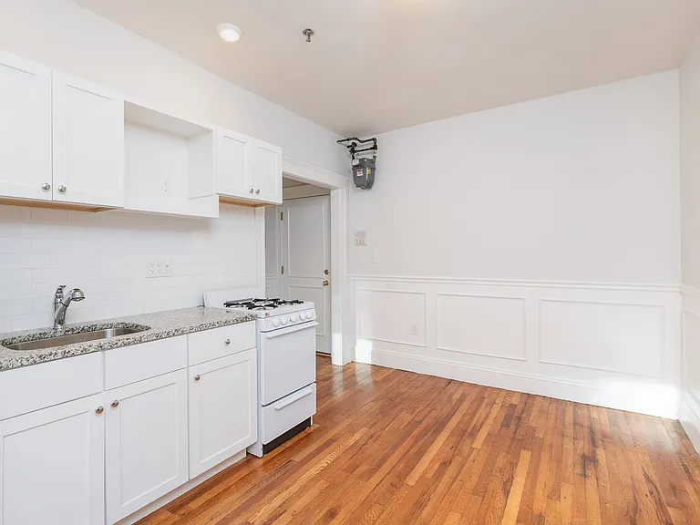 49 Worthington St #11 — Photo 2