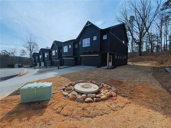 116 Waterview Ct, Waleska, GA 30183