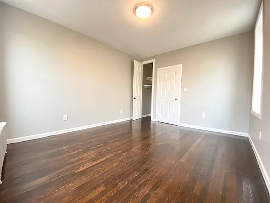 Rented by Bruma Realty LLC | media 6