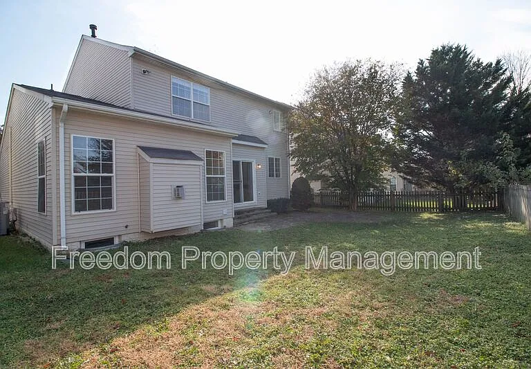6758 Sutton Oaks Way — Photo 9