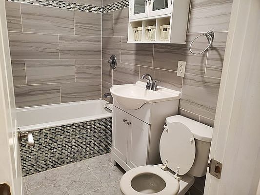 5th image of 95 Woodruff Ave #L1