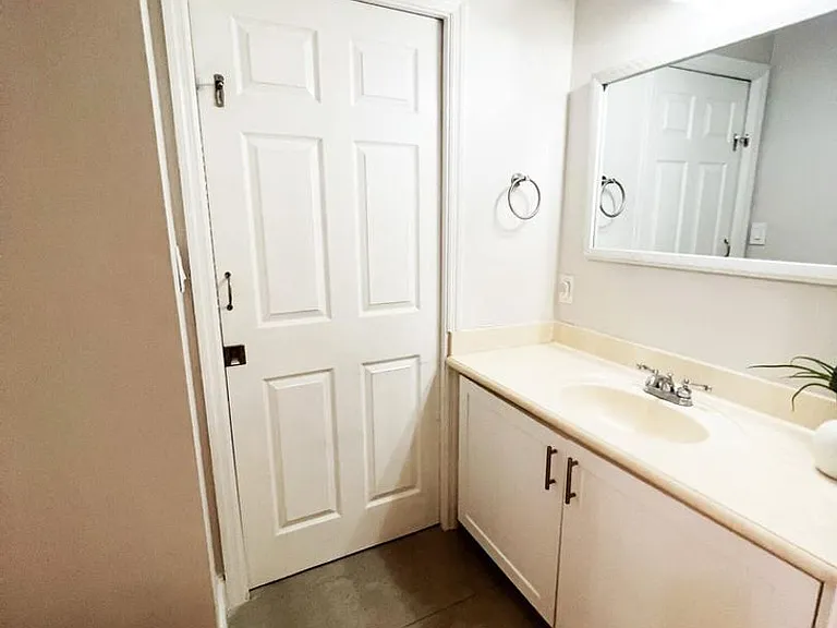 235 City View Dr #235 — Photo 7