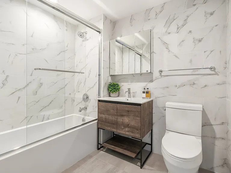 3436 Kingsbridge Ave #4C — Photo 5