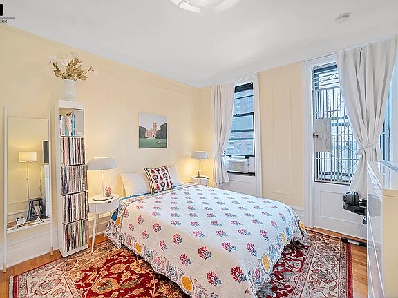 3rd image of 3115 Broadway APT 63