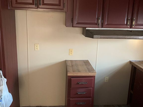 3rd image of 26235 W Warren St #132