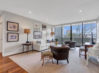 2575 Peachtree Rd NE APT 11-D, Atlanta, GA 30305