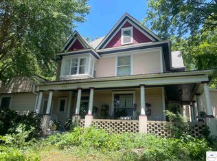 214 E Jackson St, Warsaw, MO 65355