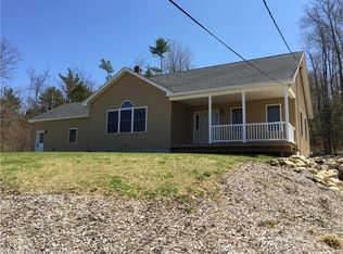14 Hornet Dr, Turner, ME 04282