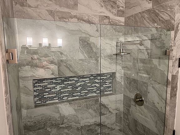 4th image of 2229 Monet Rd