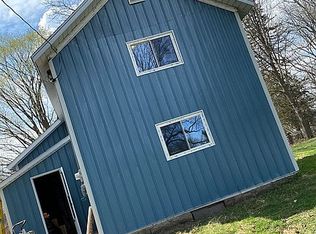 1020 Bostwick St, Alma, MI 48801
