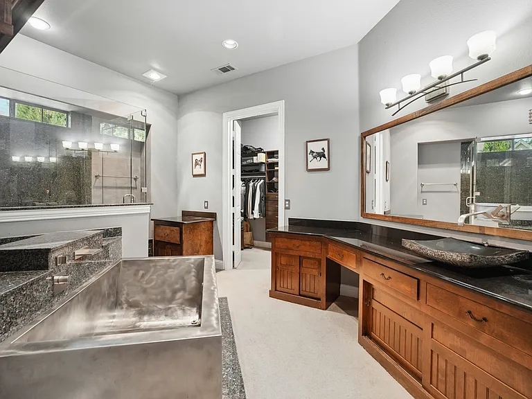 8319 Midway Rd — Photo 14
