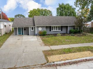 18258 Robert St, Melvindale, MI 48122
