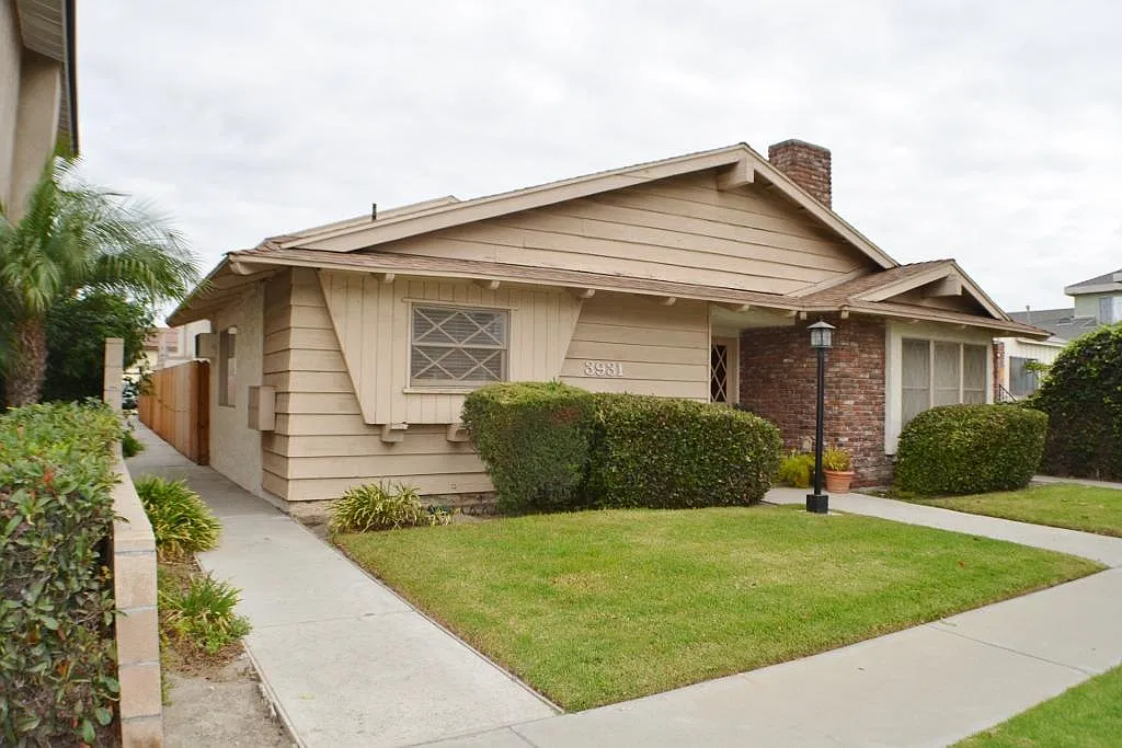 2 bed, 1000 sqft, $2,495 — Photo 1