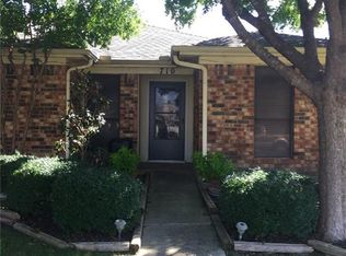 710 Cory St, Grapevine, TX 76051