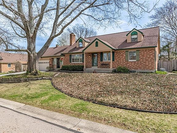 2nd image of 222 Cherry Dr