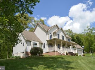 10 Orchard Ct, Biglerville, PA 17307
