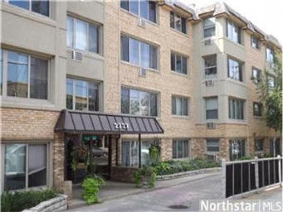 5th image of 2727 43rd St W #207